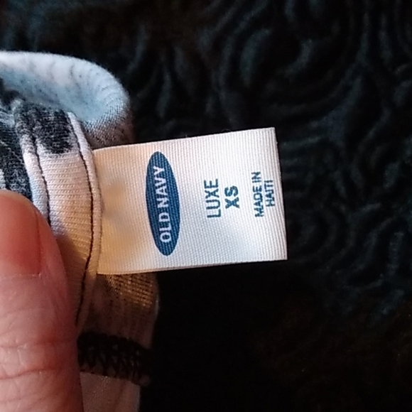 Old Navy tank top - Picture 4 of 5